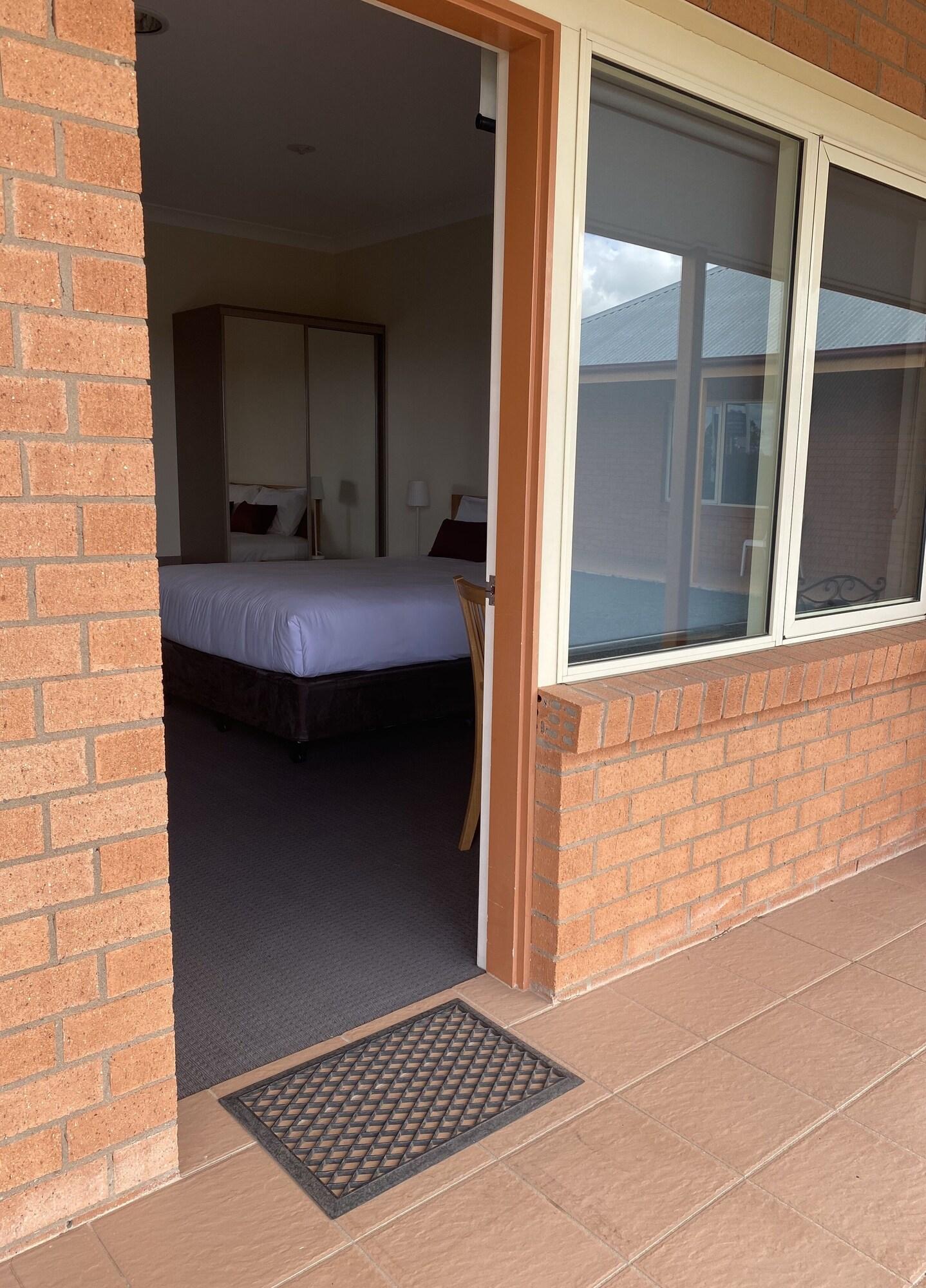 Comfort Inn Bishops Lodge Hay Kültér fotó