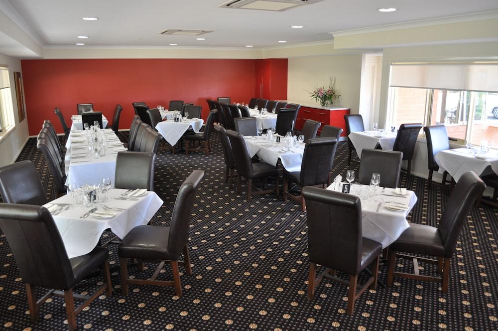 Comfort Inn Bishops Lodge Hay Kültér fotó
