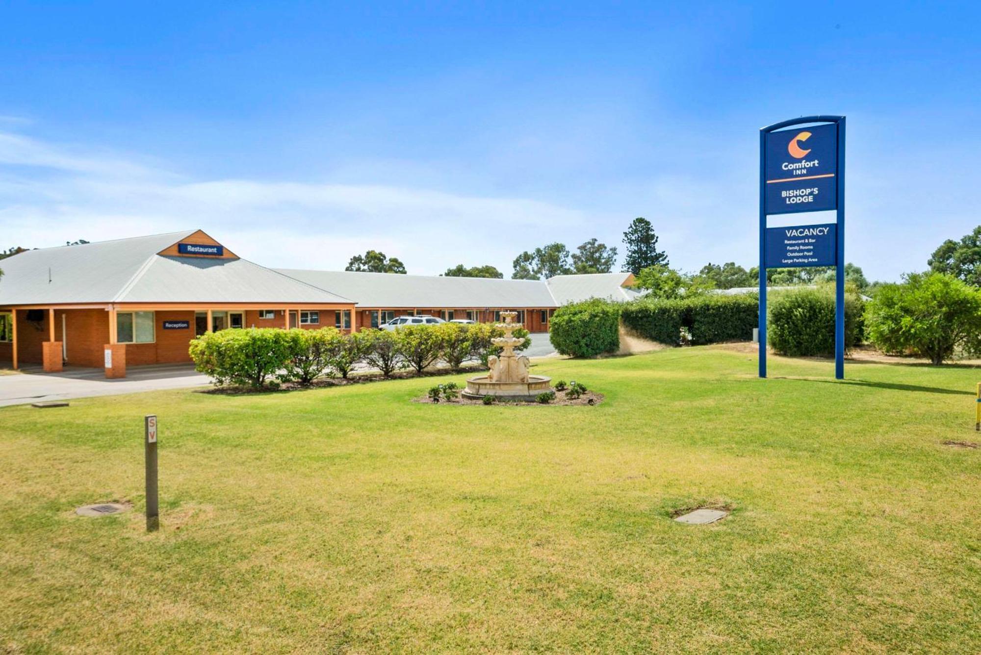 Comfort Inn Bishops Lodge Hay Kültér fotó