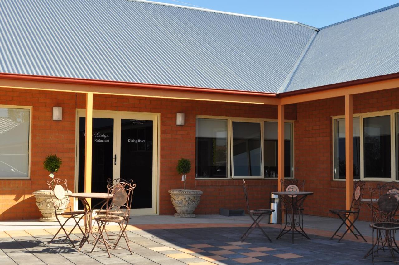 Comfort Inn Bishops Lodge Hay Kültér fotó